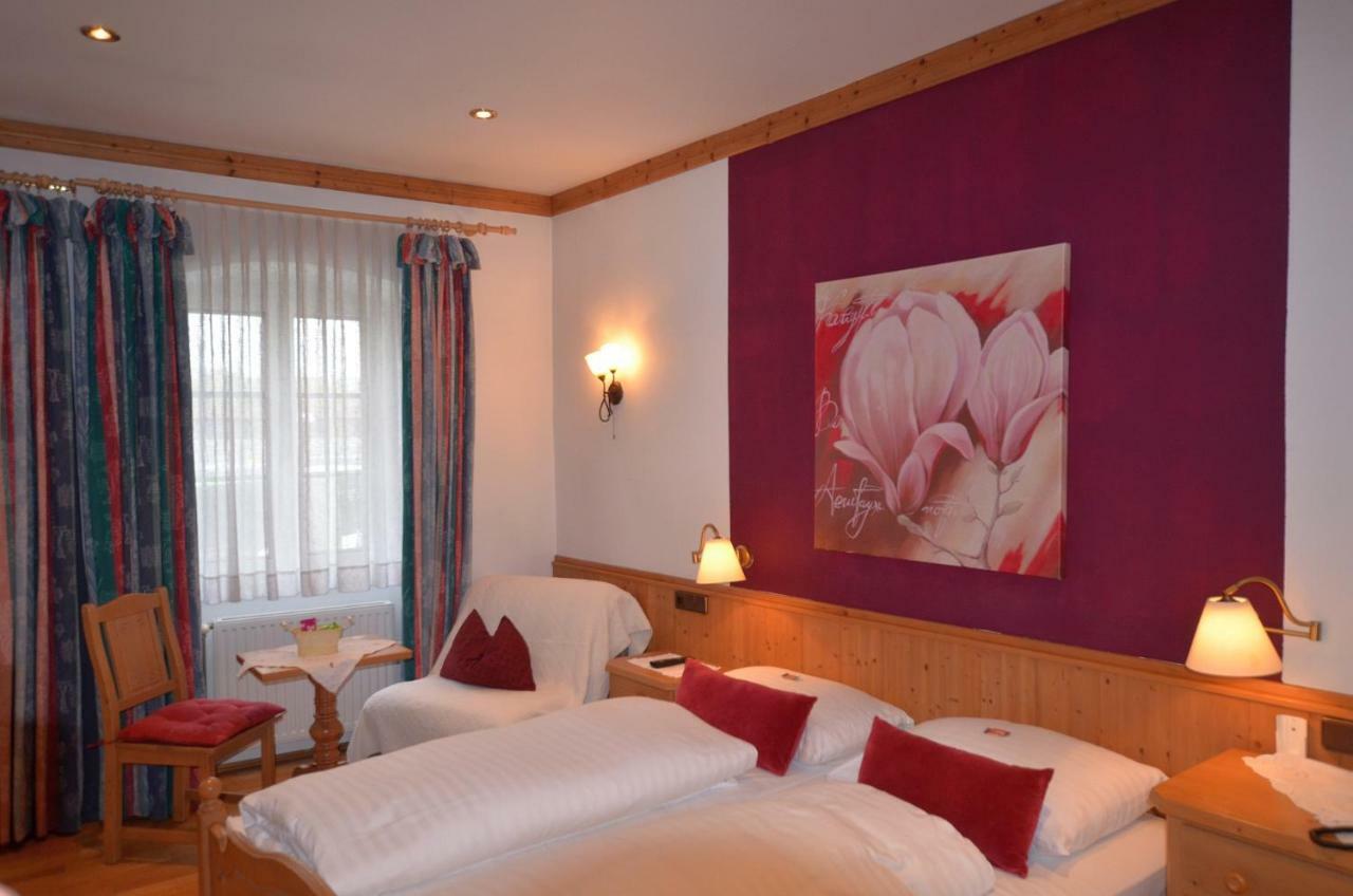 Hotel Schrannenhof Klosterneuburg Buitenkant foto