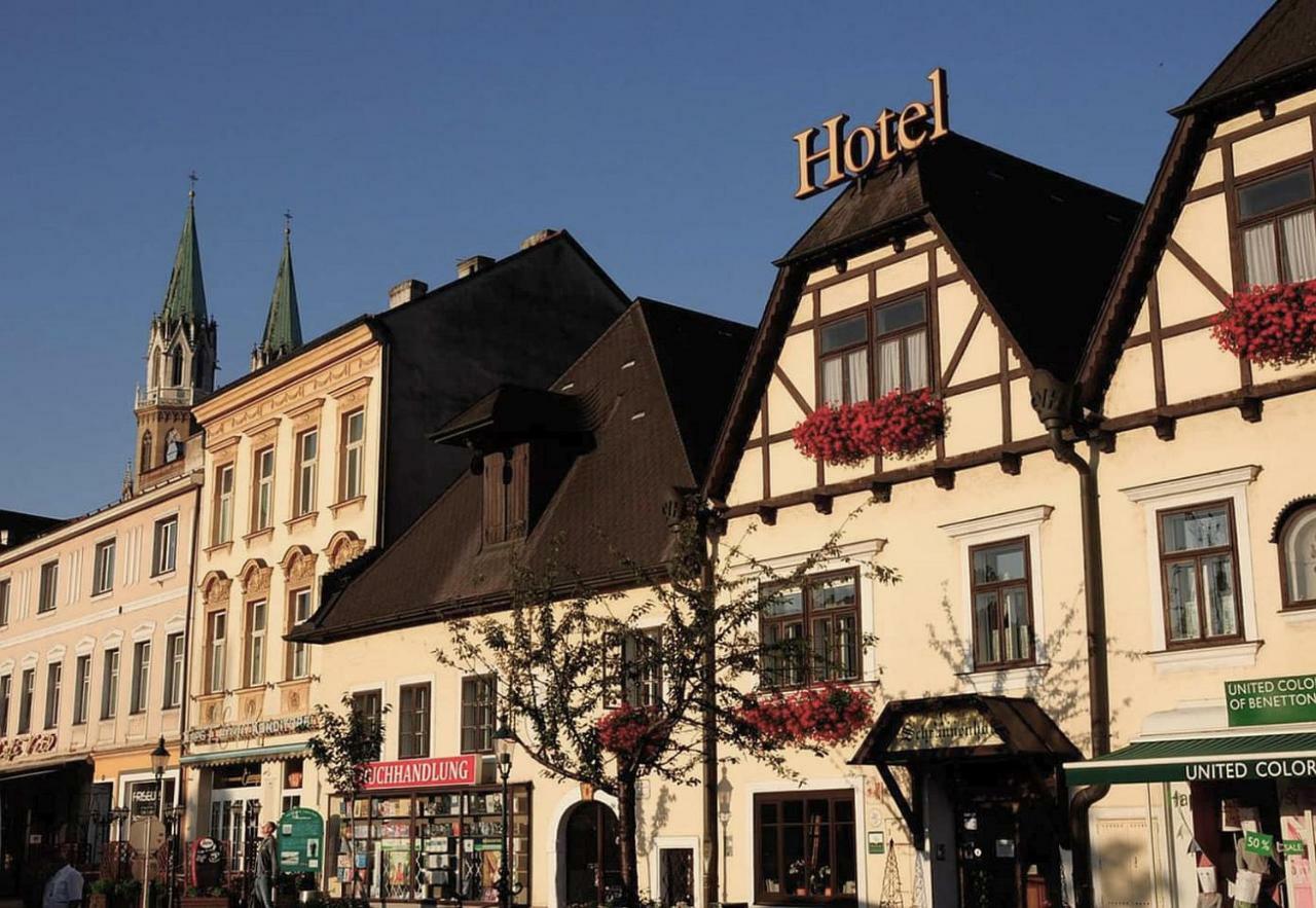 Hotel Schrannenhof Klosterneuburg Buitenkant foto